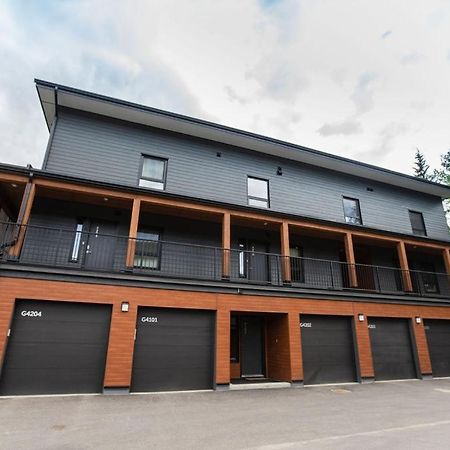 شقة The Mac Shack By Revelstoke Vacations المظهر الخارجي الصورة